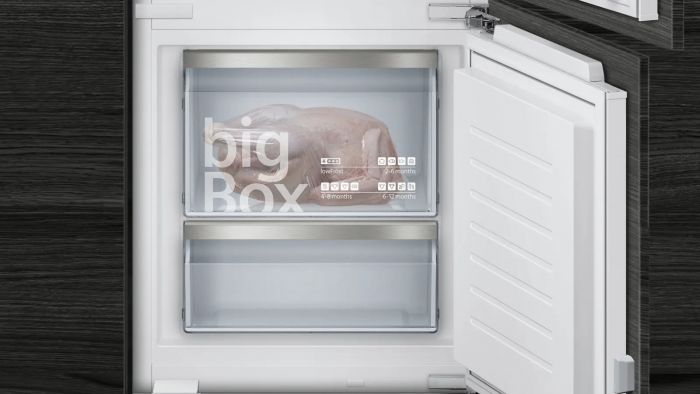 Холодильник Siemens вбудований з нижн. мороз., 177x55x55, xолод.відд.-212л, мороз.відд.-64л, 2дв., E, ST, білий