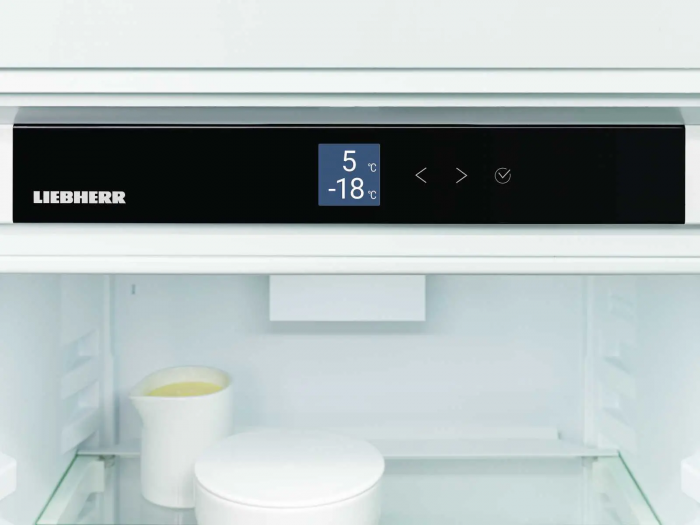 Холодильник Liebherr вбудований з нижн. мороз., 193.8x54.1х54.5, холод.відд.-202л, мороз.відд.-70л, 2дв., D, NF, диспл внутр., зона св-ті, білий