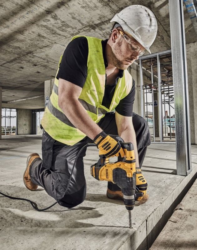 Перфоратор DeWALT SDS-Plus 950Вт 3.5Дж 0-5200уд/хв 0-1150об/хв 3 режими кейс 3.7кг