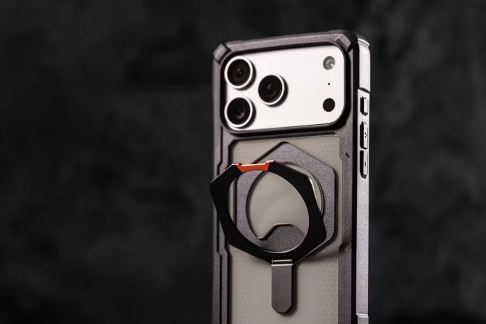 Чохол UAG для iPhone 17 Pro, Plasma XTE MagSafe, Clear/Titanium