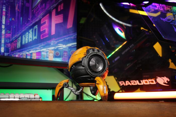 Акустична система Gravastar Mars Pro 2 Battle-Worn, Zinc Alloy body, BT/3.5мм, 20ВТ, жовтий