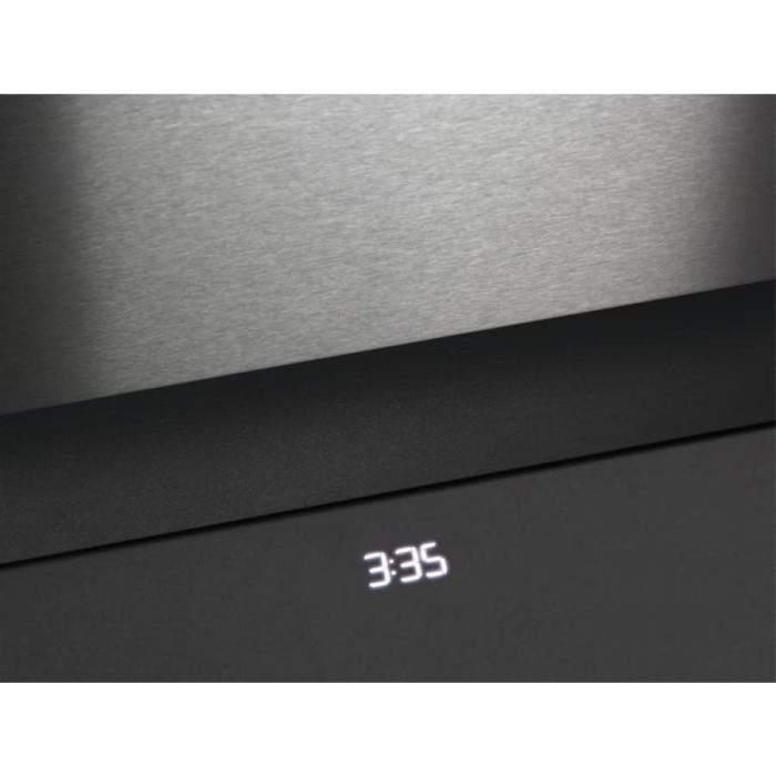 Посудомийна машина Electrolux вбудована, 14компл., C, 60см, дисплей, інвертор, 3й кошик, ComfortLift, чорний