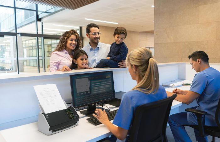 Документ-сканер A4 Ricoh fi-8040