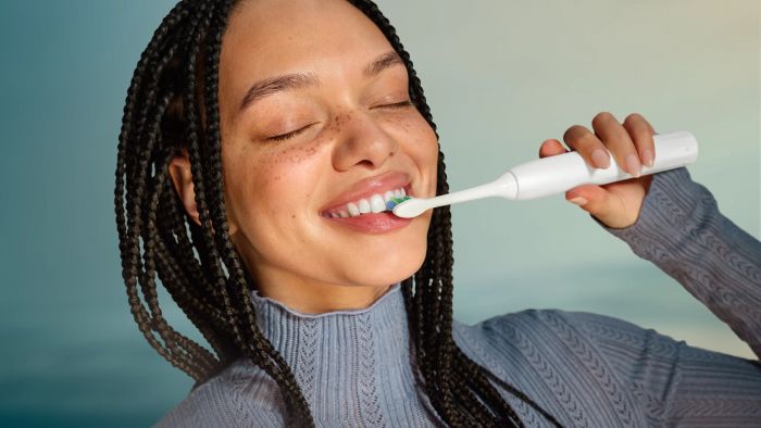 Щітка зубна електр. Philips, Sonicare 2100, насадок-1, 2 рівні інтенсивності, білий