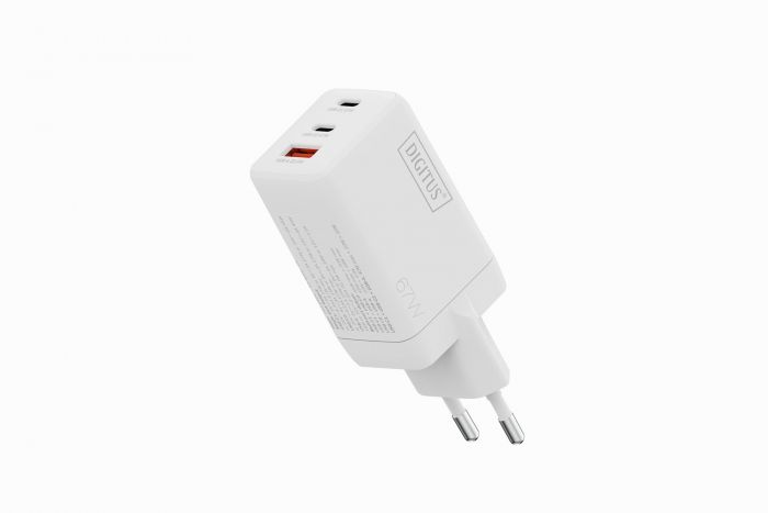 Зарядний пристрій DIGITUS GaN 2хUSB-C, 1хUSB-A, 67W
