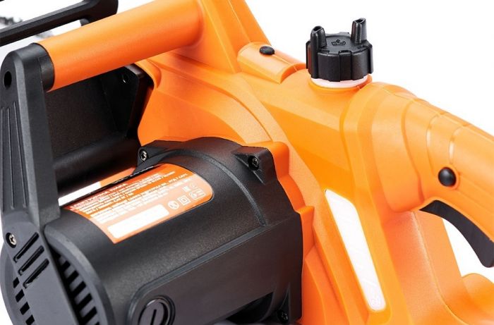 Пила ланцюгова мережева SEQUOIA SEC2014 2.0кВт шина 35см 3/8' 1.3мм 7000об/хв 4.0кг