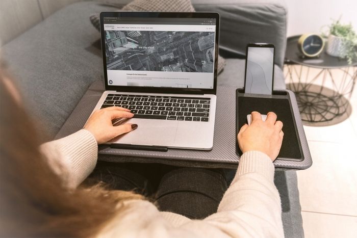 Підставка для ноутбука DIGITUS Notebook Desk, до 17', сіра