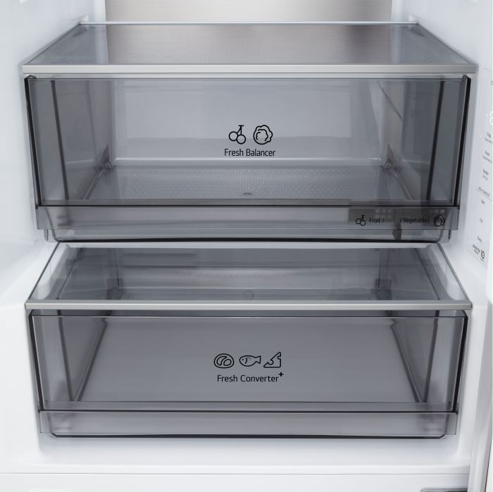 Холодильник LG з нижн. мороз., 203x60х68, холод.відд.-262л, мороз.відд.-113л, 2дв., E, NF, інв., диспл внутр., Fresh Сonverter, Metal Fresh, бежевий