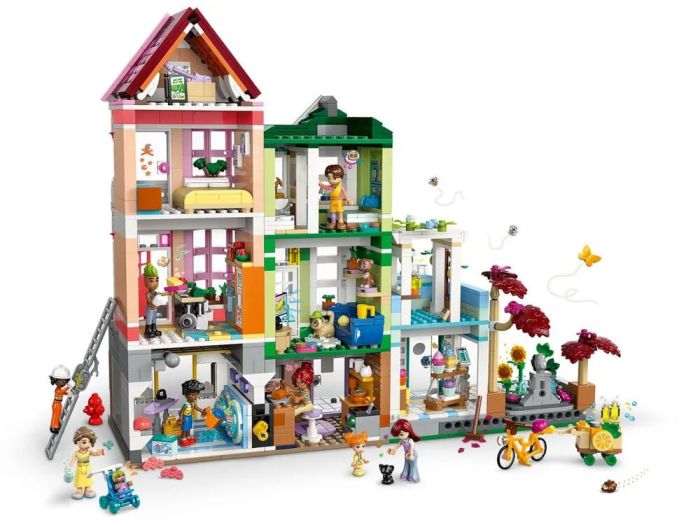 Конструктор LEGO Friends Хартлейк-Сіті. Квартири і крамниці