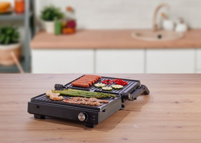 Гриль Gorenje прижимний 2000Вт, темп. режимів-7, з`ємні пластини, розкриття на 180°, метал, чорний