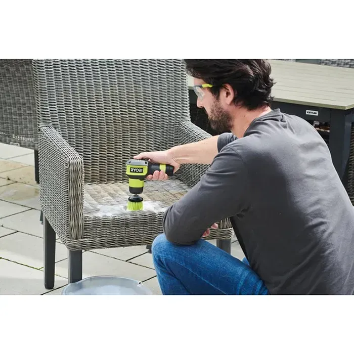 Щітка акумуляторна Ryobi USB Lithium RSCR4-0 4В диск 5см 200/300об/хв IPX7 0.49кг без АКБ та ЗП