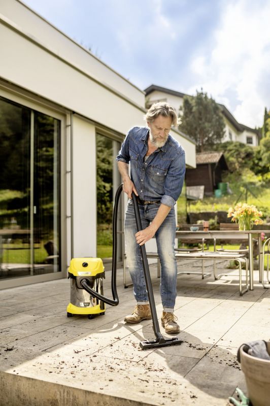 Пилосос професійний акумуляторний  Karcher WD 3-18 S V-17/20 18В 110мБар контейнер 17л без АКБ та ЗП