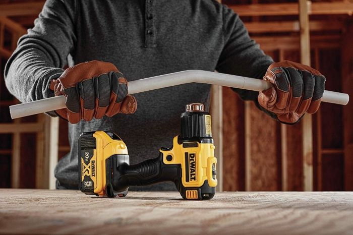 Фен будівельний акумуляторний DeWalt 18В 290-530°C 190л/хв 0.5кг без АКБ та ЗП