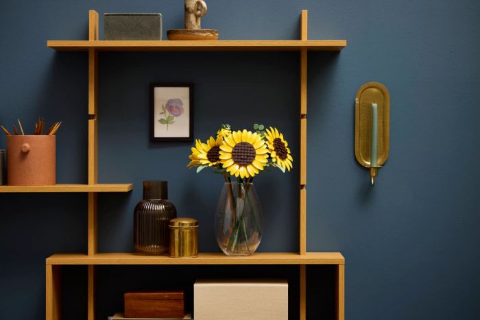 Конструктор LEGO Botanicals Букет соняшників