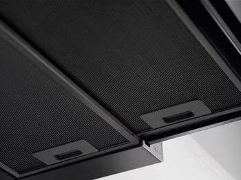 Витяжка Electrolux телескопічна, 59см, 410м.куб/год., чорний