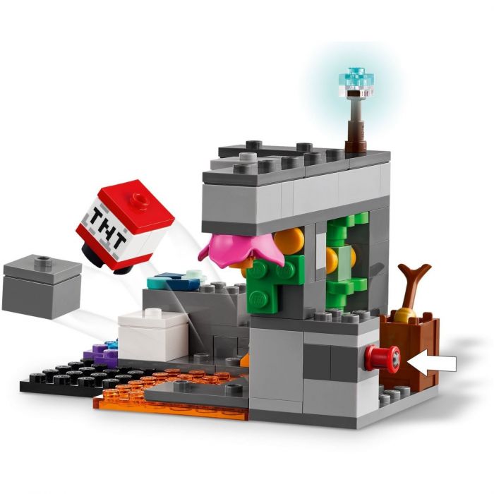 Конструктор LEGO Minecraft Зустріч із Боронителем