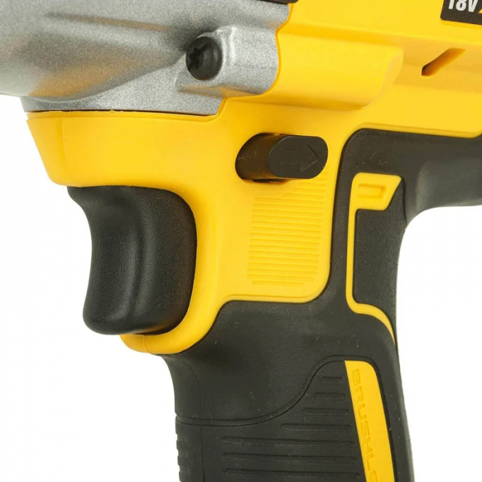 Гайковерт ударний DeWalt XR Li-Ion 18В 950Нм 1900об/хв 240уд/хв 1/2" 2.7кг без АКБ та ЗП