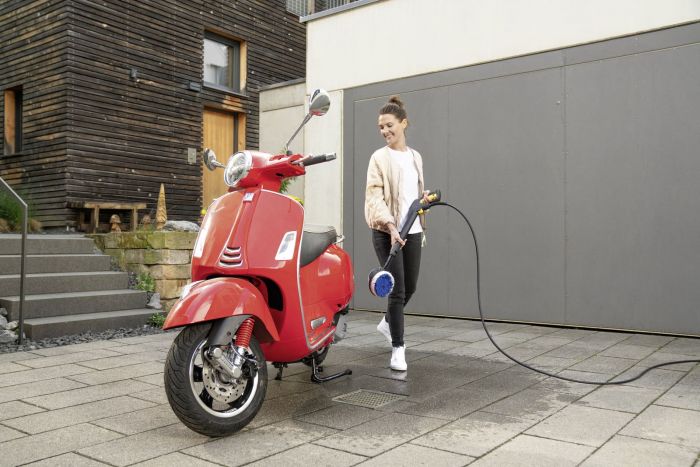 Щітка для мінімийок Karcher WB 130 car&bike обертова м'яка до апаратів серії К2-К7 0.381кг