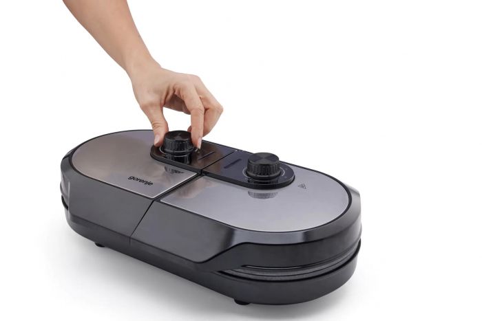 Міні-гриль  Gorenje 1400Вт, алюміній, пластина д/вафель, корпус-метал, чорний