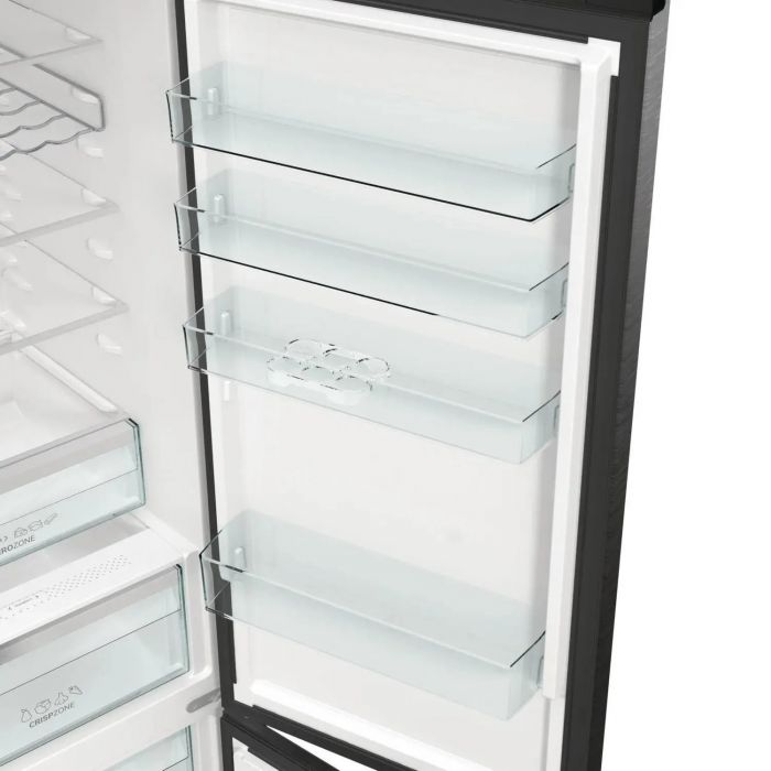 Холодильник з нижн. мороз. камерою Gorenje, 203х66х60см, 2 двері, 257(121)л, А+, Total NF, Зона св-ті, Інвертор, Зовн. Дисп, Wi-Fi, Чорний