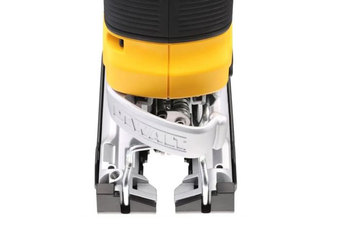 Лобзик акумуляторний DeWalt 18.0В XR Li-lon 1000-3200кол/хв хід 135мм 2.1кг без АКБ та ЗП