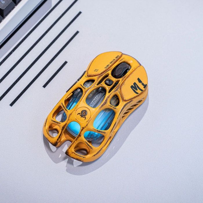 Миша GravaStar Mercury M1 Pro, magnesium alloy body, BT/WL/USB-A, RGB, Battle-Worn Yellow