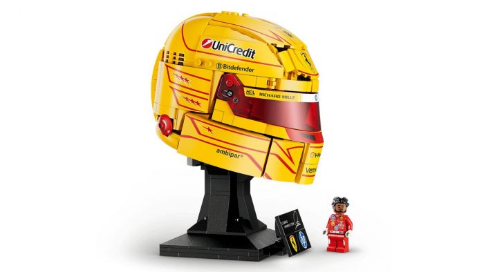 Конструктор LEGO Editions Formula 1 Шолом Льюїса Гамільтона з команди Scuderia Ferrari HP