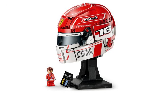 Конструктор LEGO Editions Formula 1 Шолом Шарля Леклера з команди Scuderia Ferrari HP