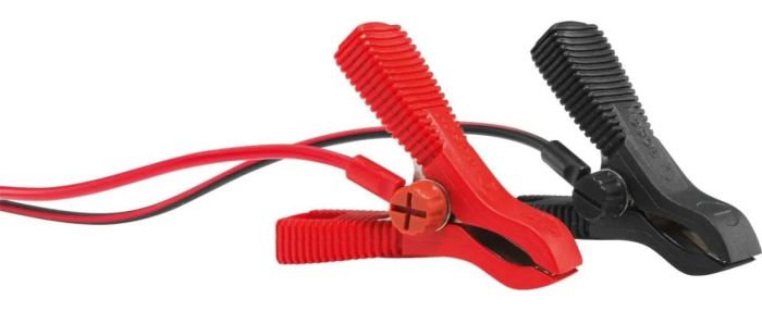 Зарядний пристрій Bosch C30, 6/12В, 1.2-120А·год, 3.8А, IP65 (0 189 911 030)