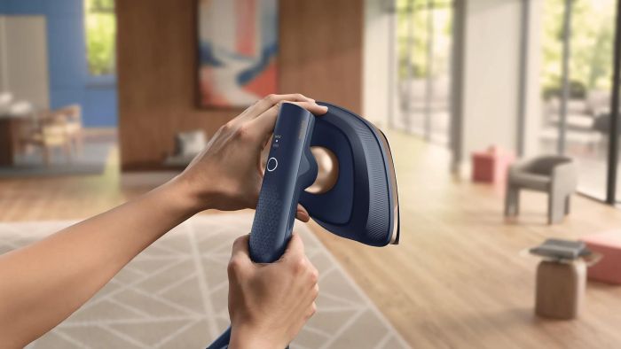 Відпарювач-праска Philips OneTurn, 1800Вт, 200мл, паровий удар -90гр, поворот для зміни типу девайса, алюміній, синій