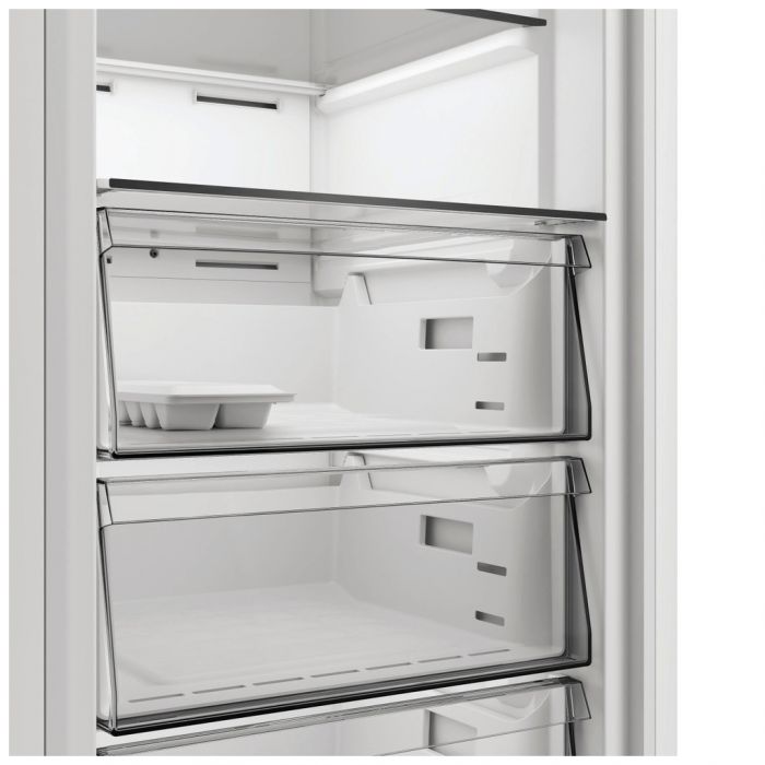 Морозильна камера Whirlpool, 186.5x59.7х70.9, 286л, E, NF, дисплей, інв., нерж