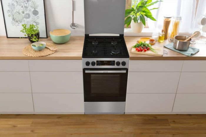 Плита Gorenje комбінована, 70л, 50x60см, металева кришка, дисплей, IconLed, емальовані, сірий
