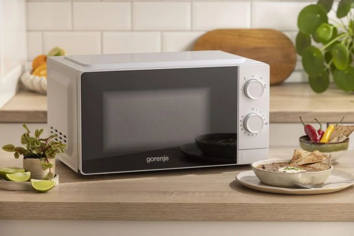 Мікрохвильова піч Gorenje, 20л, мех. керув., 700Вт, білий
