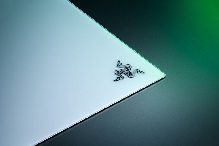 Ігрова поверхня Razer Atlas Pro, L (500x400x1.9мм), білий
