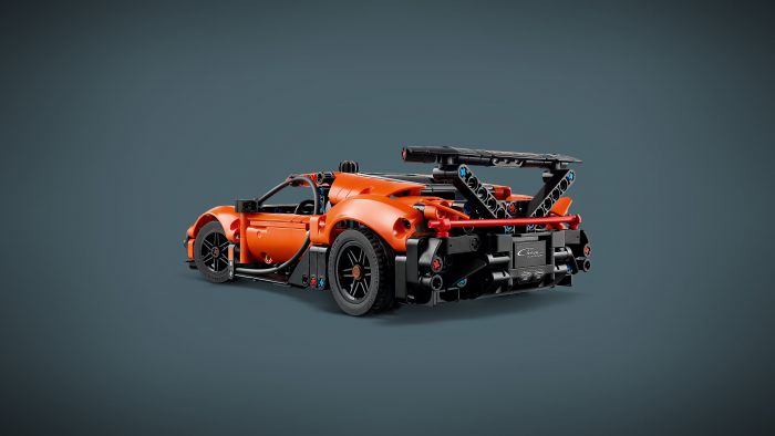 Конструктор LEGO Technic Гіперкар Bugatti Chiron Pur Sport