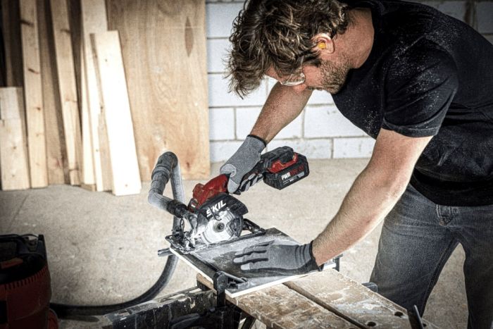 Пила дискова акумуляторна SKIL 3540 CA Compact 20В 1х2.5А·год 120мм 1.8кг