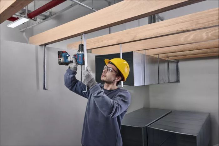 Шурупокрут-дриль акумуляторний Bosch GSR 18V-65   18В 31·63Нм 0-550·0-2100об·хв 1.06кг