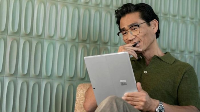 Планшет Microsoft Surface Pro 10 13” PS Touch, Intel Core Ultra 7, 32GB, F1TB, UMA, Win11P, платиновий