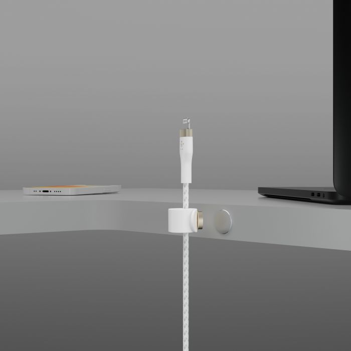 Кабель Belkin USB-A > Lightning заряджання/синхронізації 12Вт, 1м, плетений, силіконовий, з ремінцем на магніті, білий
