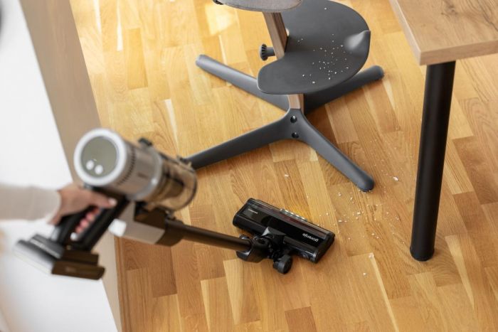 Пилосос Gorenje бездротовий, 60Вт, конт пил -0.6л, автон. робота до 50хв, HEPA, 2 в 1, підсвічування, індикатор, щітка- електротурбо, сірий