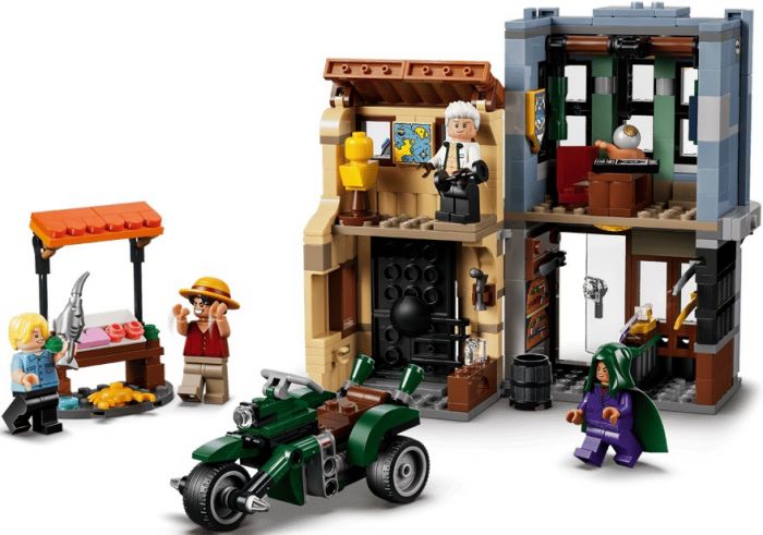 Конструктор LEGO ONE PIECE Сутичка з капітаном Смокером