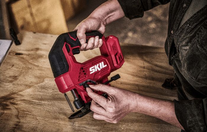 Лобзик акумуляторний SKIL 3421 CA 20В безщітковий 2800об·хв хід 23мм 1.52кг без АКБ та ЗП