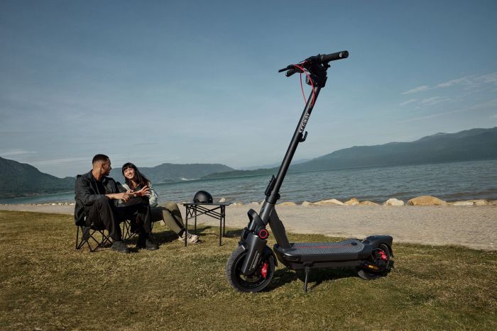 Електросамокат Segway-Ninebot MAX G3 E, сірий