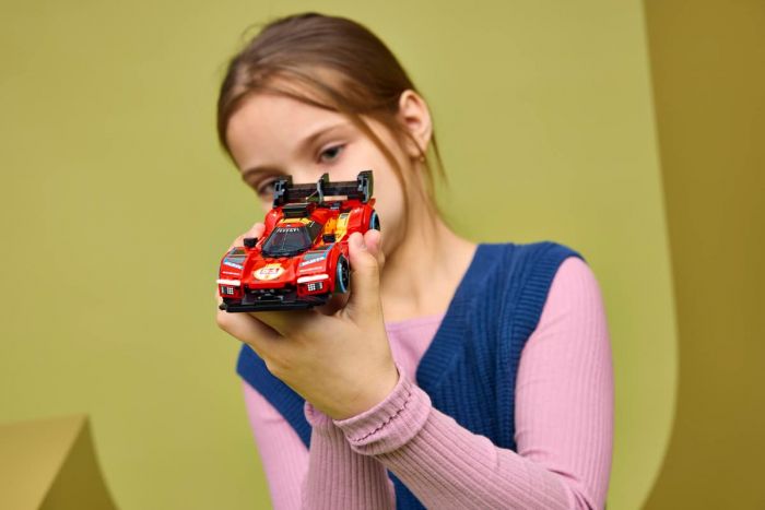 Конструктор LEGO Speed Champions Ferrari 499P