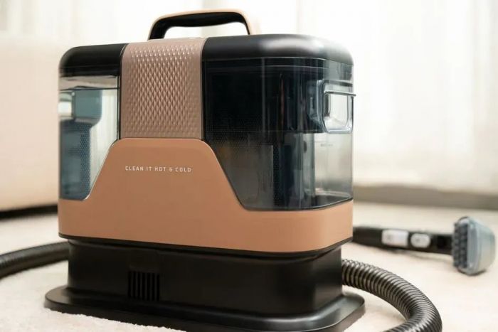 Пилосос Rowenta миючий Clean It Hot & Cold, 1150Вт, конт пил -1,5л, вода -2,3л, 13500 Па, 4 насадки, чорно-золотий