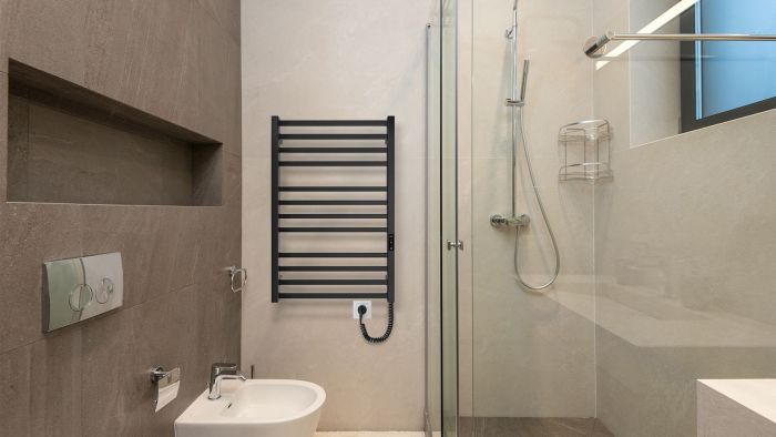 Рушникосушка Hygge Family електрична London, 770х530х80мм, таймер-регулятор, сталь, чорний матовий