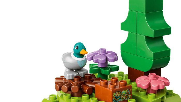 Конструктор LEGO DUPLO Town Ліс відкриттів із дикими тваринами