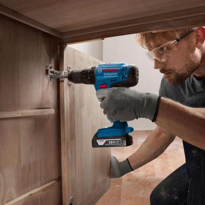 Шурупокрут-дриль ударний акумуляторний Bosch Professional GSB 183-LI 18В 2х2А·год 21-56Нм 374-1815об/хв кейс 1.2кг