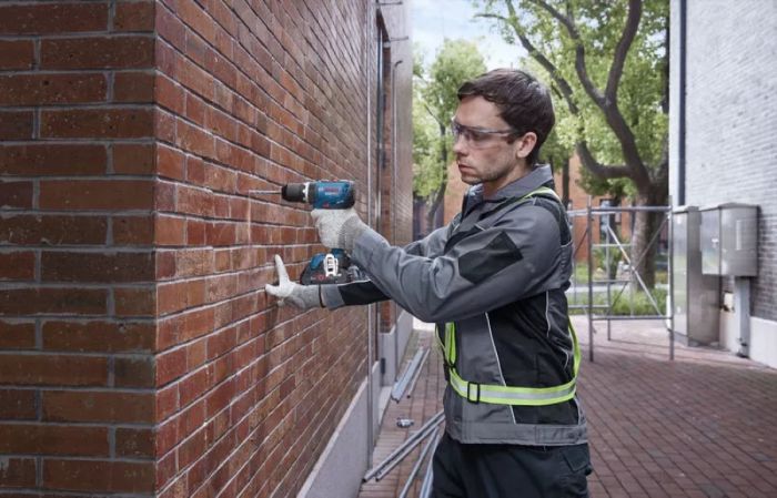 Шурупокрут-дриль акумуляторний Bosch GSB 18V-65 18В 2х2А·год 31·65Нм 0-2100об·хв ЗП GAL18V-20 кейс 1.12кг