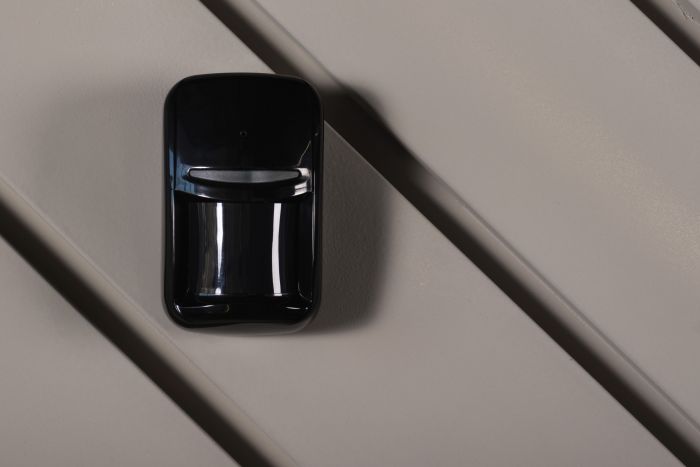 Датчик руху та розбиття скла типу "штора" U-Prox PIR Combi VB Black, бездротовий, чорний